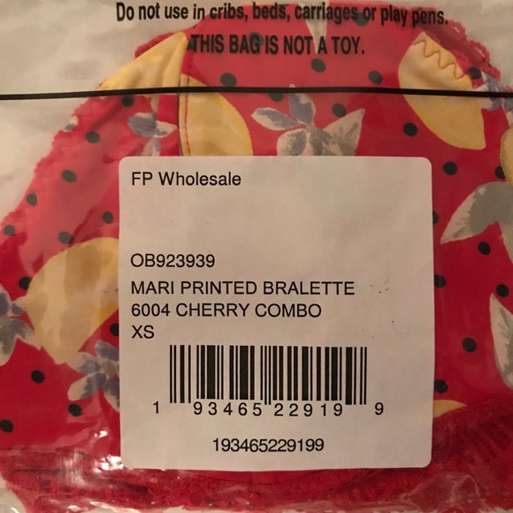🍋NWT FREE PEOPLE ‘Mari’ Bralette in Cherry Combo - Picture 9 of 10